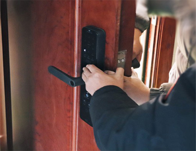 姑苏24小时上门开锁公司